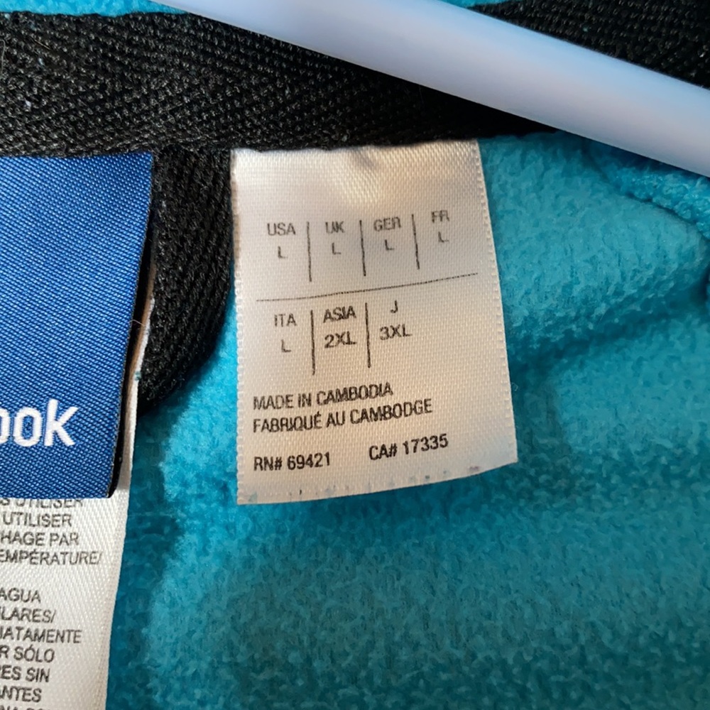 Reebok jacket - Picture 6 of 8